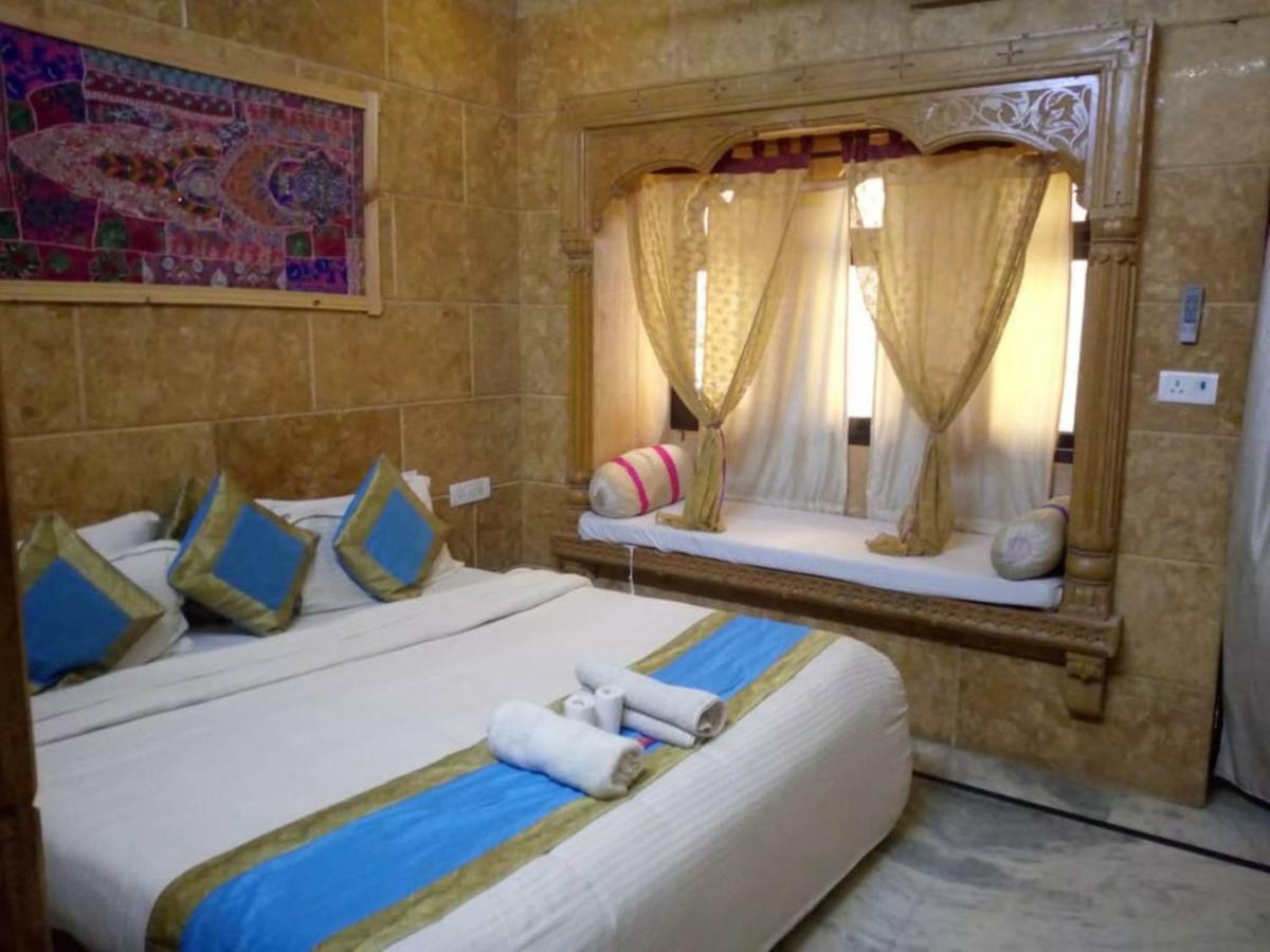 Hotel Kavi Palace ジャイサルメール エクステリア 写真