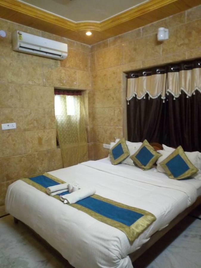Hotel Kavi Palace ジャイサルメール エクステリア 写真